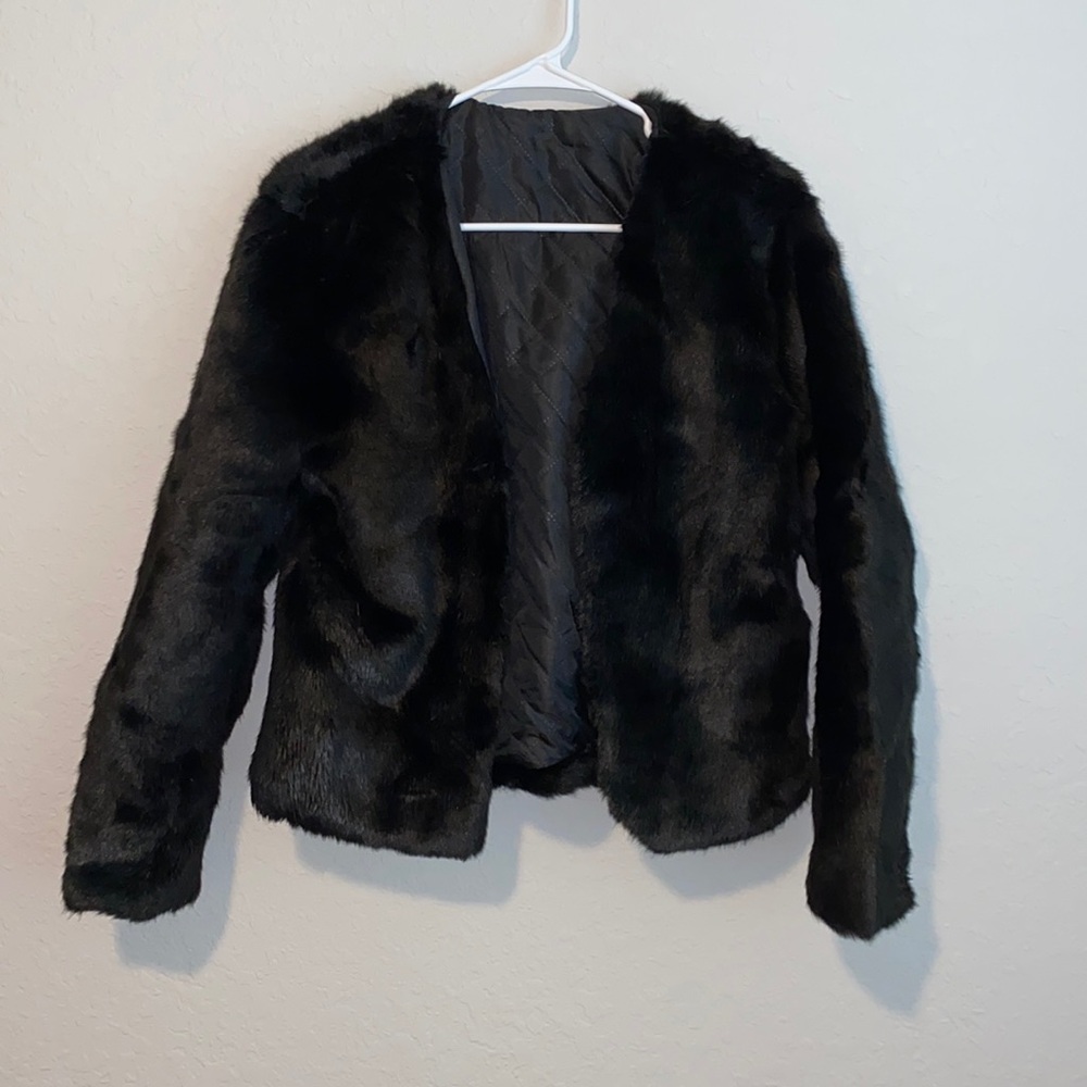 FUR COAT